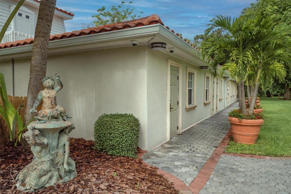 Shangri-La Springs Bonita Springs Exterior foto